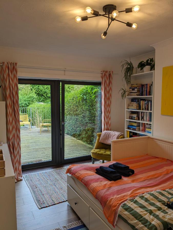 Private Room With Terrace And Free Parking EDI Exterior foto